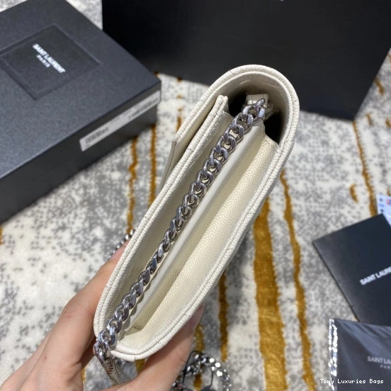 Tony Luxuries CHAIN CASSANDRE MATELASSÉ WALLET YSL 0814
